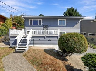 5922 23rd Ave S, Seattle, WA 98108