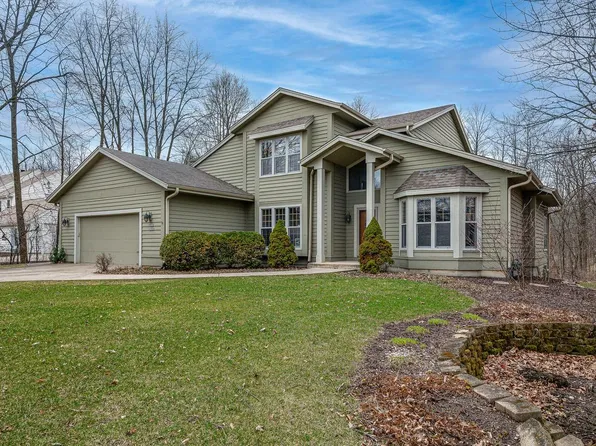 W193S7927 Ancient Oaks DRIVE, Muskego, WI 53150