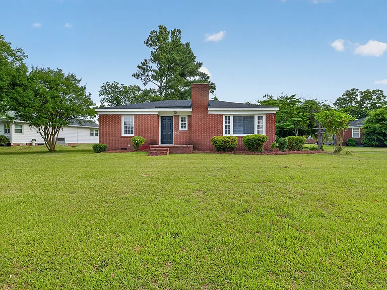 2813 Jackson Dr — Photo 21