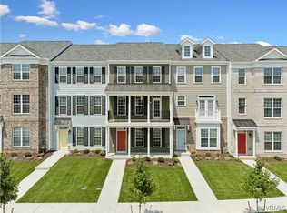 13812 Village View Dr, Midlothian, VA 23114