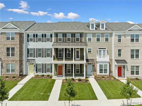 13812 Village View Dr, Midlothian, VA 23114