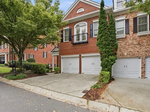 5201 Waters Edge Trl, Roswell, GA 30075