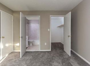 2003 Ravens Crest Dr, Plainsboro, NJ 08536