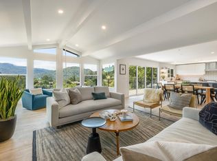 76 Longwood Dr, San Rafael, CA 94901