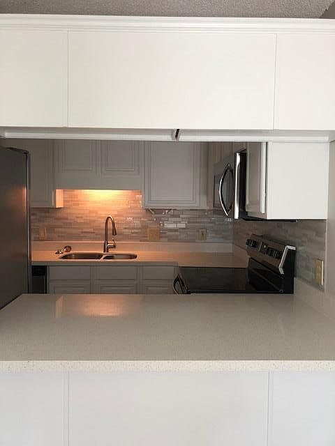 1st image of 3258 Cypress Ln
