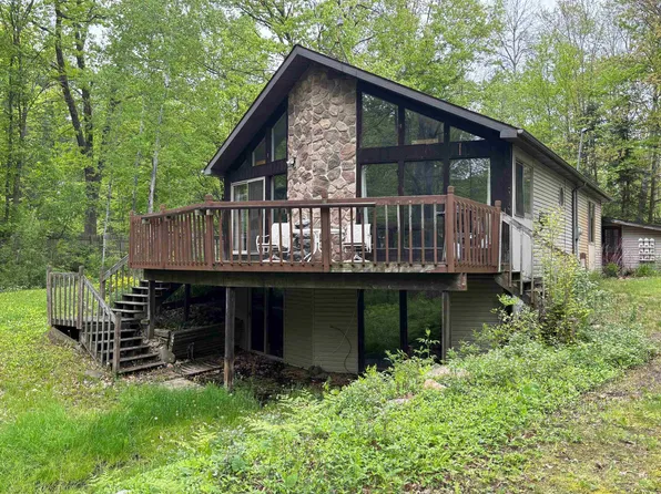 2913 W Howard Rd, Beaverton, MI 48612