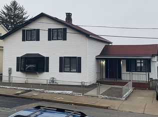 722 N Main St, Fall River, MA 02720