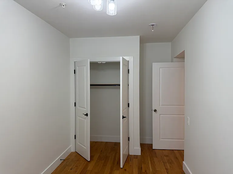 2501 West St #1B — Photo 12