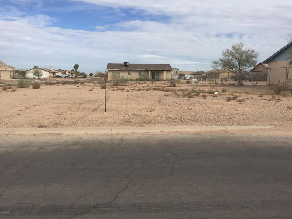 2nd image of 10544 W Mission Dr