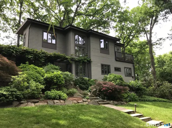 31 Splitrock Road, Norwalk, CT 06854