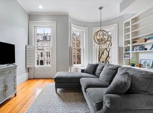 12 Rutland Sq #2, Boston, MA 02118