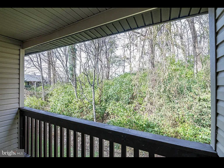 49 Six Holly Dr #6 — Photo 14