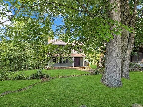 3rd image of 392 Hodgson Rd