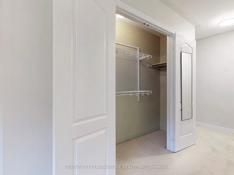29 Pardon Ave — Photo 19