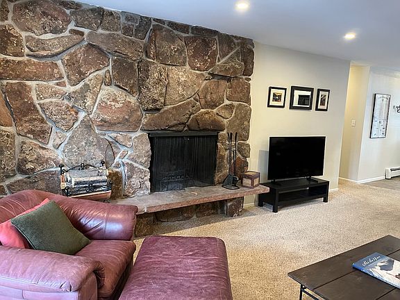 4th image of 159 Hi Country Dr Unit 7