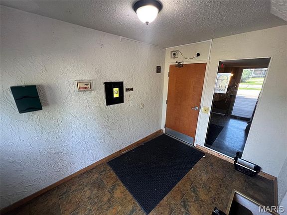 2nd image of 1465 Heritage Lndg #29-apt 305