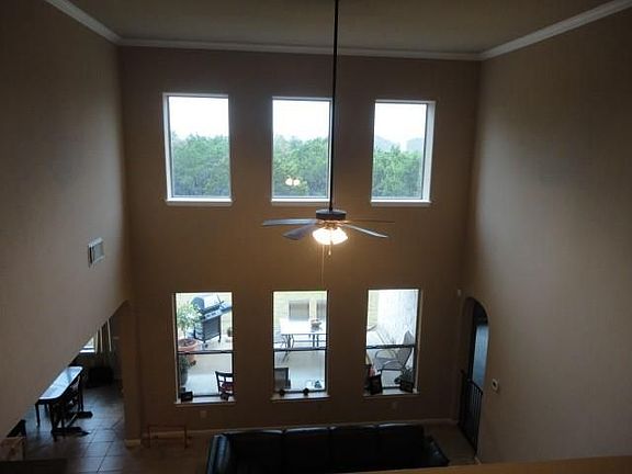 5th image of 1802 Zach Russell Dr