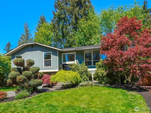 8910 NE 195th Street NE, Bothell, WA 98011