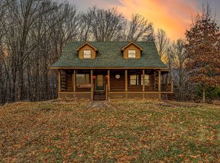 4270 E Riverside Dr, Lyons, MI 48851