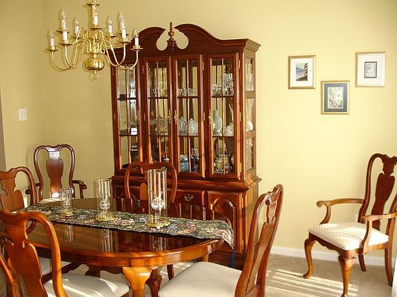 elegant dining