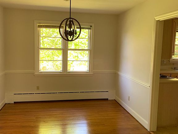3rd image of 2009 Mimosa Dr