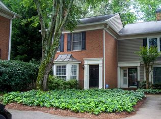 89 Mount Vernon Circle, Atlanta, GA