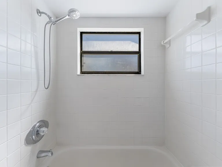 5201 Bellefield Dr — Photo 15