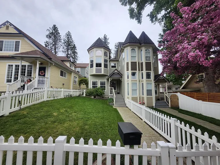 1619 W 13th Ave — Photo 1
