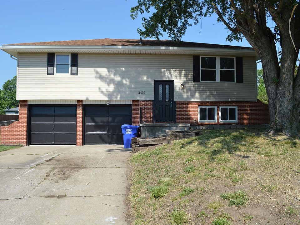 1st image of 3406 S Grand Ave