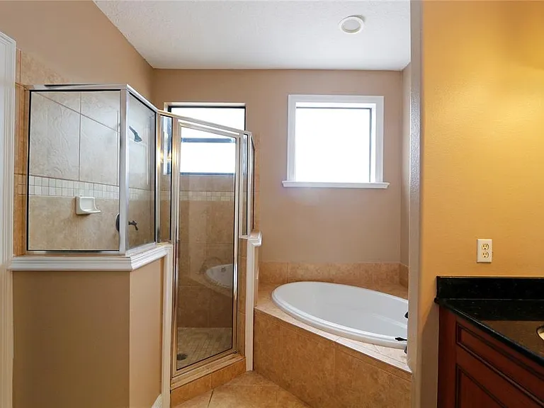 2505 Kilgore St — Photo 8