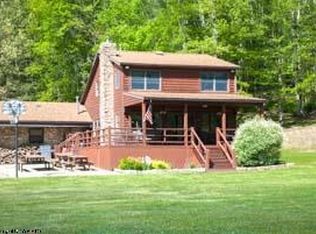5423 Hileman Rd, Bruceton Mills, WV 26525