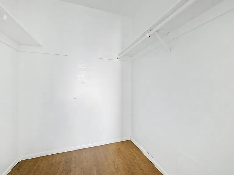 2605 E Lemon St — Photo 16