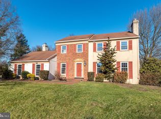 1300 Dillon Rd, Fort Washington, PA 19034