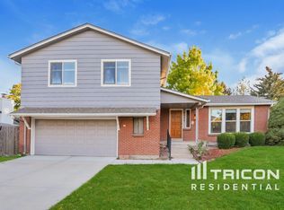 6552 W Morraine Pl, Littleton, CO 80128