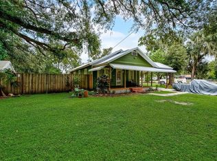 700 Elizabeth Ln, Auburndale, FL 33823