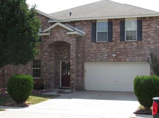 1716 Birds Eye Rd, Fort Worth, TX 76177