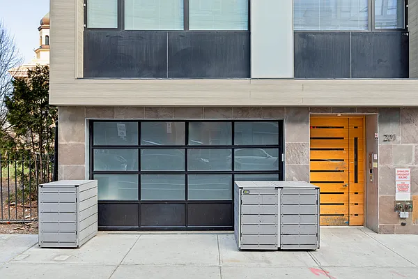 Sold by Compass | media 32