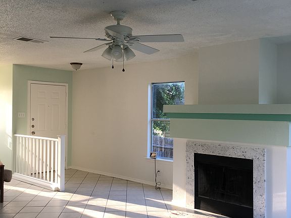 3rd image of 10230 Sandbrook Hl