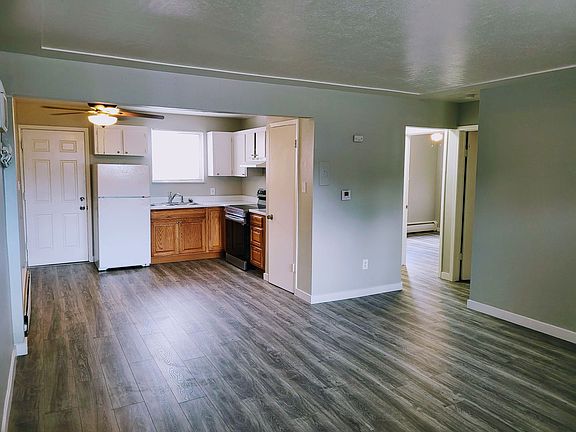 2nd image of 1600 Garland St APT 7