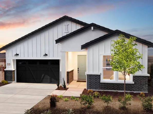 2050 Carmel Ranch Cir, Oakdale, CA 95361