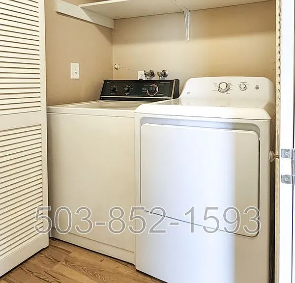 4319 SE 37th Ave — Photo 14