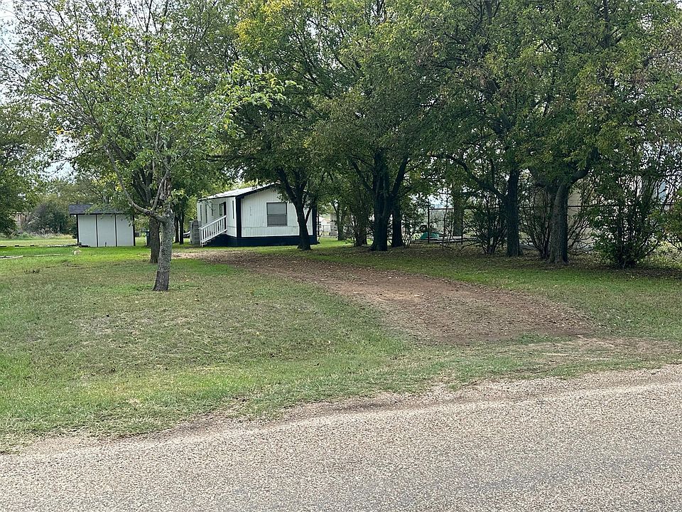 1st image of 3519 Sparks Ln