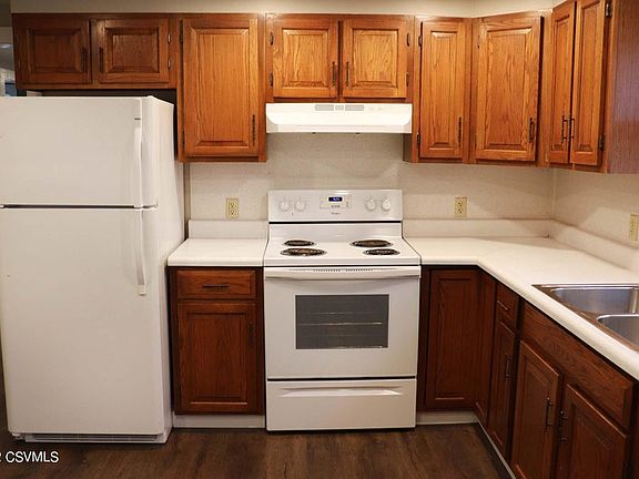 5th image of 328 Center St #101