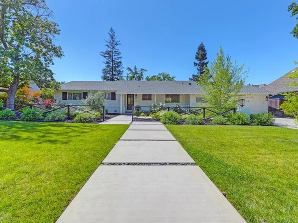 431 Larch Ln, Sacramento, CA 95864