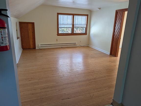 2nd image of 161 Saint Charles St #2