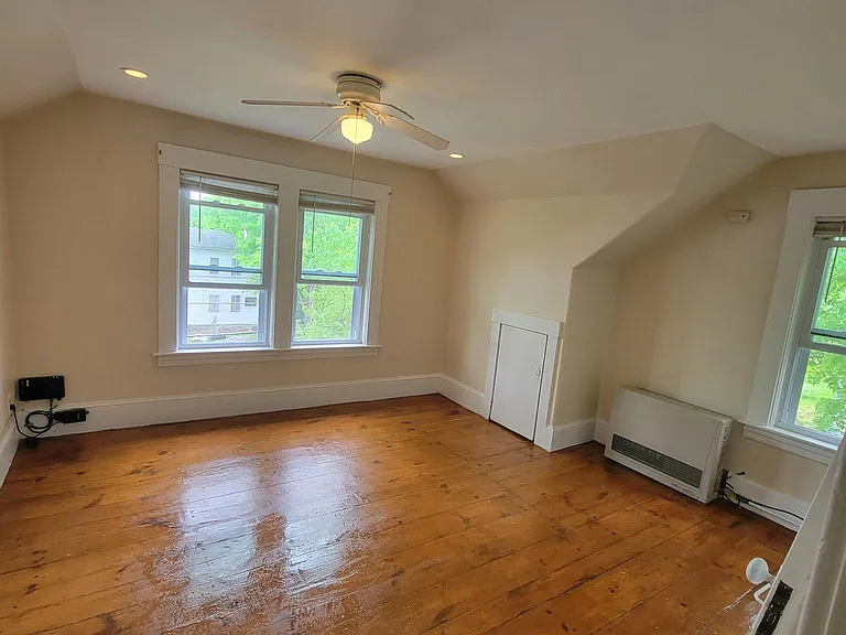 66 Broadway St #6 — Photo 2
