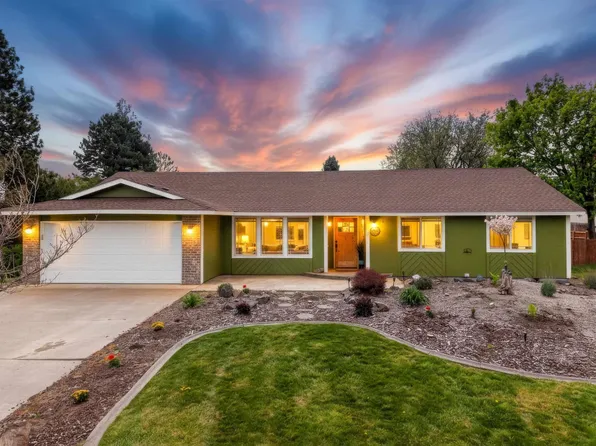 233 Greenbriar W, Richland, WA 99352