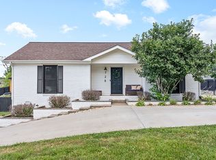 728 N Woodson Rd, Clarksville, TN 37043