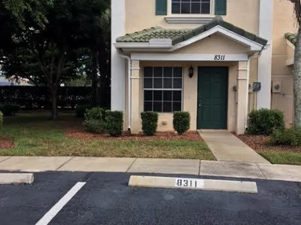 8311 Pacific Beach Dr, Fort Myers, FL 33966