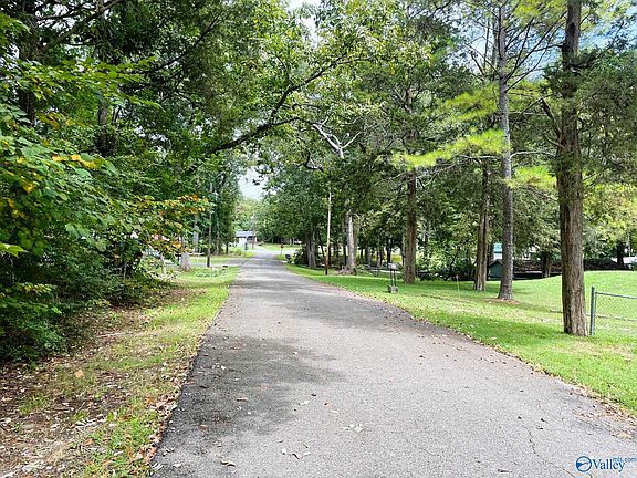3rd image of 45 Morrow Dr